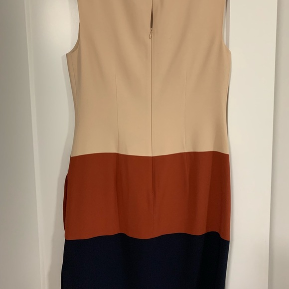 BCBG RUNWAY Dress - Picture 7 of 7